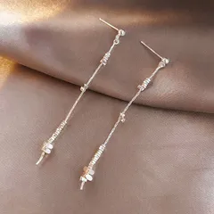 シルバー ロングピアス｜華奢 揺れる 大人 シンプル 韓国風 新品