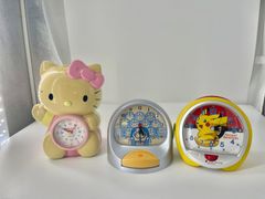 昭和レトロ目覚まし時計3個 訳あり ハローキティ、ドラえもん