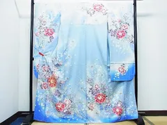 MO-00358 豪華振袖　枝花文　暈し染め　金糸　逸品