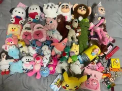 ぬいぐるみキーホルダー まとめ 40個 (キャラクター/Disney/ポケットモンスター) 1個あたり