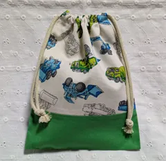 ハンドメイド、作業車柄の給食袋、巾着袋、コップ入れ、きなり、緑