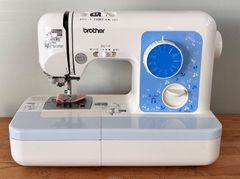 ブラザー　S35-LB   使いやすいシンプルな電子ミシン【美品】