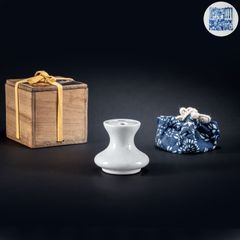 清時代 乾隆年製 仿官釉 小瓶 高約7.5cm 官窯写 青磁 貫入 唐物 中国