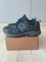 ニューバランス 410v5 ランニングシューズ ブラック ブルー (255mm)