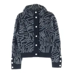 CHANEL (シャネル) ココマークボタン グラフィックロゴ 総柄ジャガード カシミヤ ニット フーデッド ジャケット カーディガン グレー/ブラック レディース P70640K10206