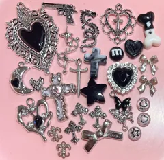 No.221 デコレーションパーツ　デコパーツ　まとめ売り　ネイルパーツ