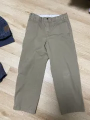 ユニクロ ベージュ コットン パンツ チノパンツ 79