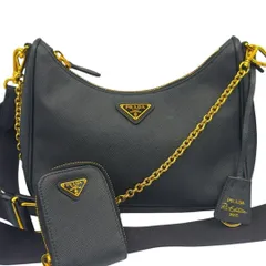 PRADA プラダ ブラック ショルダーバッグ 1BH204 Re-Edition 2005 トライアングル・ロゴ サフィアーノレザー バッグ ミニポーチ付 ショルダーバッグ ブラック