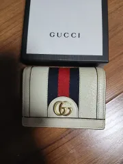 グッチ オフィディア 二つ折り財布 アイボリー