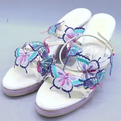 フェラガモ サンダル ストラップ ブランド 靴 イタリア製 白 レディース 7サイズ ホワイト×マルチカラー FERRAGAMO 【中古】
