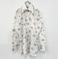 古着 used　Carr'e　長袖プリント柄シャツ　花柄　蝶々　総柄　レトロデザイン　ヴィンテージ風　白　ホワイト　Lサイズ