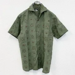 古着 used　半袖総柄シャツ　胸ポケット　個性的　幾何学模様　深緑色　ディープグリーン　レトロデザイン　Mサイズ