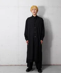 【カレット公式  アウトレット】 decontractee 新品未使用 在庫限り L メンズ レディース ロング ブラック 黒 シャツ トップス 長袖 長め 大きめ アバンギャルド 個性 ユニセックス 男性 女性 モード アウター ジャケット fashion