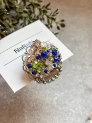 292≫レトロボタンとビジューのブローチ