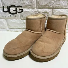 【22cm！人気モデル！ショート！】UGG Classic Mini Ⅱムートンブーツ！