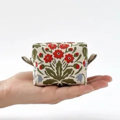 ミニミニポーチ/花柄・北欧・ナチュラル・大容量・化粧・メイク・サニタリー・小物入れ/沢山入るポーチポーチ