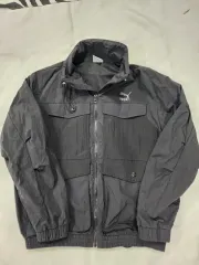 PUMA プーマ ブラック ポケット ウィンドブレーカー ジャケット