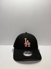 Newera ロサンゼルスドジャース 9forty スナップバックキャップ ブラックカラー