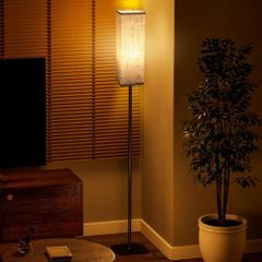 Item thumbnail for item d812f3ca-fc3d-488d-b68e-13a96b92737a