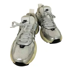 ナイキ NIKE V2K RUN  SUMMIT WHITE/METALLIC SILVER レディース JPN：23.5 