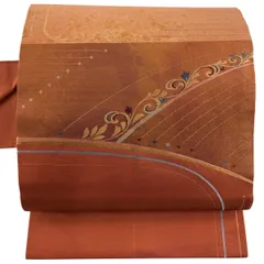 【美品】 名古屋帯 優品 花唐草 幾何学模様 金糸 箔 ピンクベージュ 正絹 【中古】