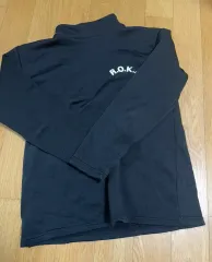 R.O.K.A ブラック タートルネック 長袖Tシャツ