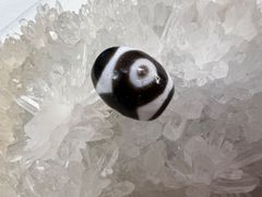 天珠 古代瑪瑙 西藏 チベット 天然石 希少 チベット 古代瑪瑙 縞瑪瑙 薬師瑪瑙 薬師天珠 羊眼天珠