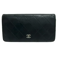 CHANEL(シャネル) 2つ折り財布 マトラッセ 黒 シルバー金具 レザー