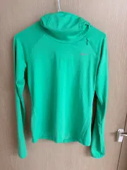 ナイキ ドライフィット フード 長袖Tシャツ S