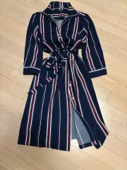 トミーヒルフィガー シャツ ONE PIECE