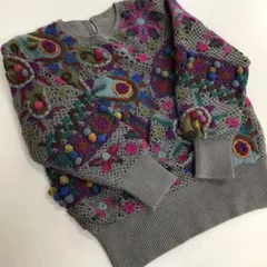 【昭和レトロ】花のモチーフ柄　ヴィンテージ　手編み風  ニット　セーター  ウール100%