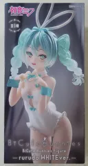 フリュー バイキュート 初音ミク バーニーガール 白 未開封 フィギュア
