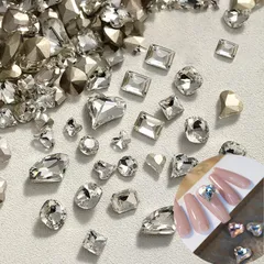 【数量限定】ネイルストーン ネイルストーン ネイルストーン 8mm キュートハート型 ジェムラインストーンネイル ネイルパーツ ネイルパーツ ネイルパーツ ネイルパーツ ダイヤモンド ラインストーン 11mm 大きい ネイルクリスタル 輝くそして透明な ハート