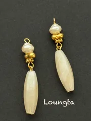 4084樹脂ピアス アイボリー チェコビーズピアス パールピアス