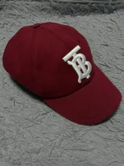 2026年最新】BURBERRY キャップの人気アイテム - メルカリ