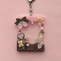 B8 トレカキーホルダー(メルティチョコレートフレーム)トレカ レジンデコ リボン スイーツ パステル ピンク ミントグリーン クリーム くま パフェ スイーツ ストロベリー ショコラ