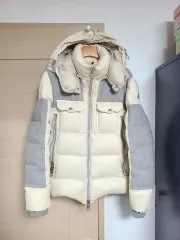 モンクレール ベージュ フードダウン 0サイズ