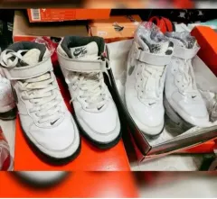 ナイキ エアフォース1 ネイビー完売