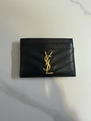 正規品 イヴ・サンローラン カードウォレット ブラック ゴールド