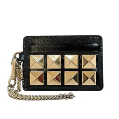 MICHAEL KORS(マイケルコース) パスケース - 黒×ゴールド スタッズ/チェーンストラップ レザー