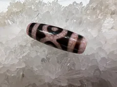 【高品質】血糸龍紋　三眼天珠