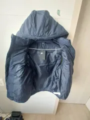 ナイキ フード ダウン ベスト ネイビー 新品