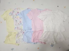 H&M 女の子 半袖 上下セット（新品）サイズ1-2Y