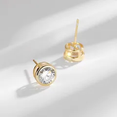 一石 4mm CZダイヤ 覆輪 ベゼルフレーム ピアス