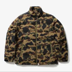 2026年最新】APE 迷彩 ダウンジャケットの人気アイテム - メルカリ