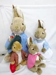 ◆ピーターラビット ぬいぐるみ 4つセット ブランド ロイヤルティ ジャパン ミセスラビット◆のサムネイル