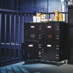 3人用 鍵付き ワードローブ ロッカー アンティーク収納棚　ロッカー お値下げ 収納 学校 店舗 会社 オフィス その他