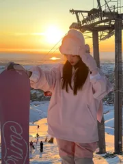 スキーウェア 上下セット 2点セット メンズレディース ウサギ 兎耳 可愛い スノーボードウェア ボードウェア スノボウェア メンズ スノボウェア ボードウェア 防水 スキーパンツ スノーボードウェア 暖 スノボー スキー スノボーウェア