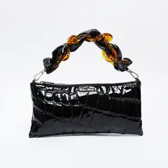 Miu Miu ミュウ ミュウ クラッチバッグ パテントレザー 型押し ハンドバッグ【中古】