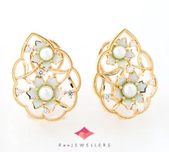 ミキモト フラワーモチーフ エナメル アコヤ真珠   イヤリング